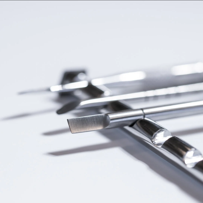 MANICURE TOOL
