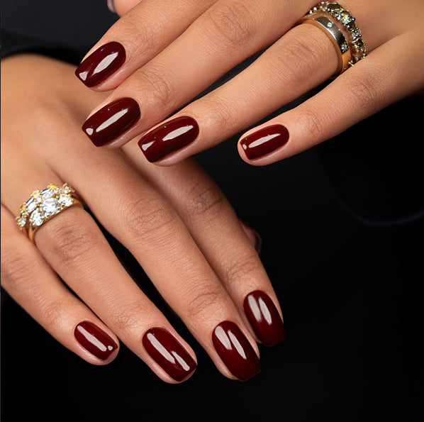 NO.334 GARNET NOIR NAIL POLISH