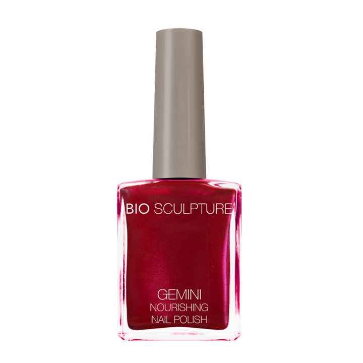 NO.22 RAVISHING RED NAIL POLISH